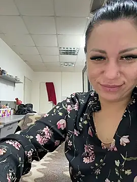 _Mila_Love's cam snapshot