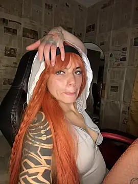 i_am_nina_'s cam snapshot