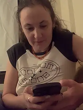 Littlelolo60's cam snapshot