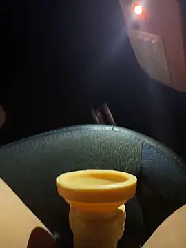 Maya_Manes's cam snapshot