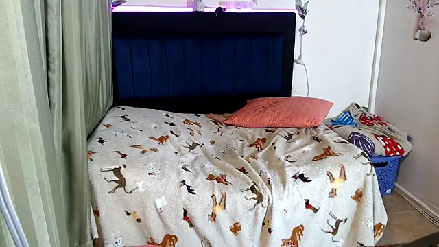 BRYXS1's cam snapshot