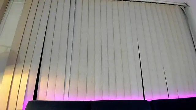 kendra_crow's cam snapshot