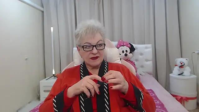 KayleSmoll's cam snapshot