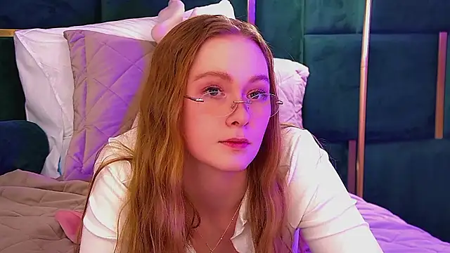 AgataFoxley's cam snapshot