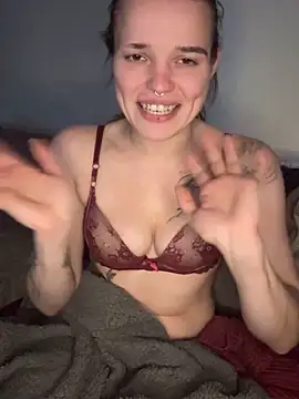 LoreenKinky's cam snapshot