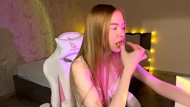 LumiSun's cam snapshot