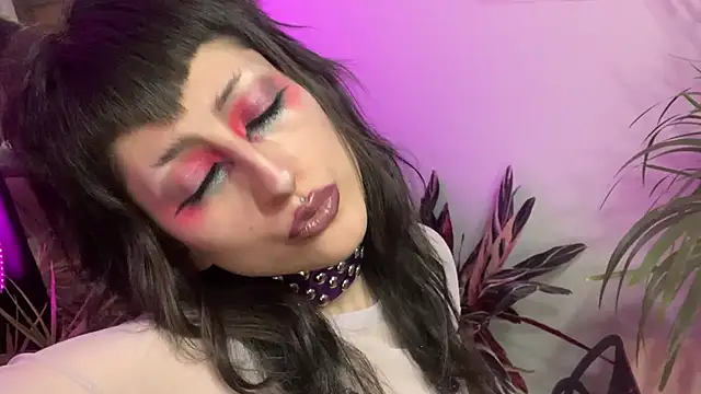 ELENA_UMBRA's cam snapshot