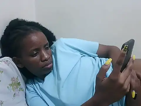 prettybeee's cam snapshot