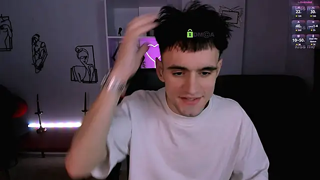 veronica_bubble's cam snapshot