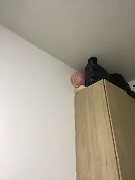 katthyasmitth's cam snapshot