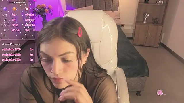 Abigaiil__ds's cam snapshot