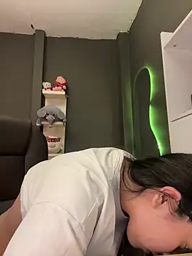 alhaana_'s cam snapshot