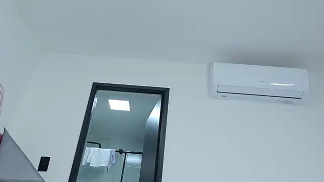 celeste_sea's cam snapshot