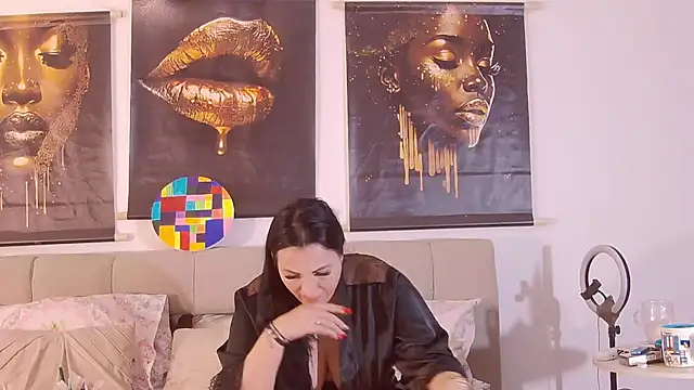 ReiyaRey's cam snapshot