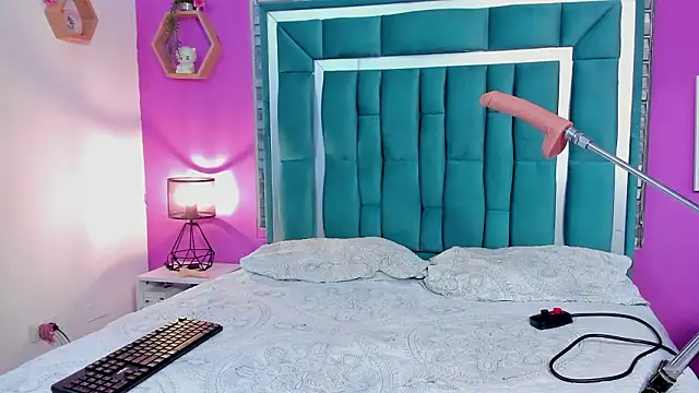 LORENSCOLLINS's cam snapshot