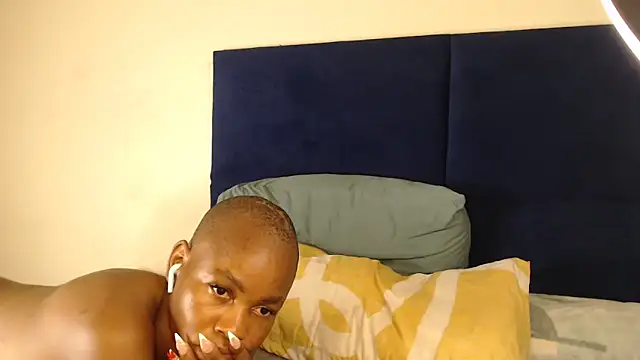 Sexy-Momo's cam snapshot