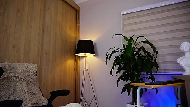 Erick_Thompsonx's cam snapshot