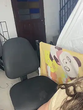 Kitty_Bms_'s cam snapshot