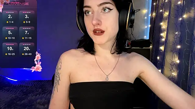 Meowluly's cam snapshot