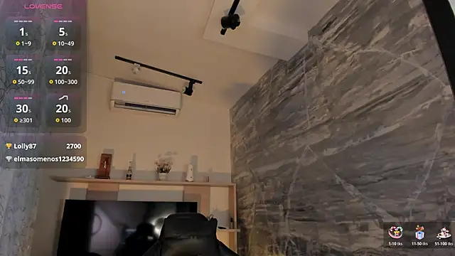 LunaBaker-1's cam snapshot