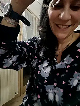 Lovmora's cam snapshot