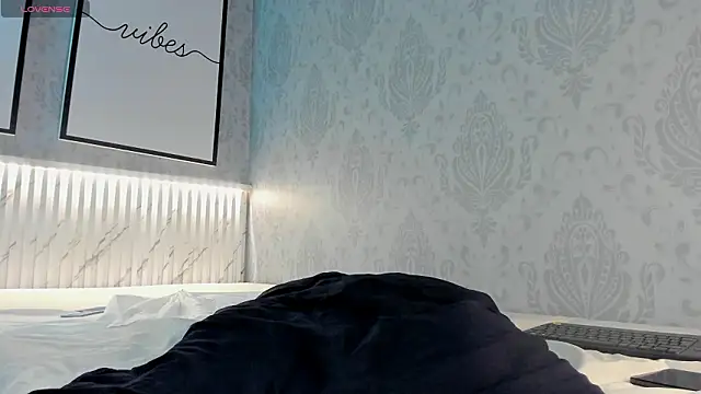 sensual_skinny live sex cam