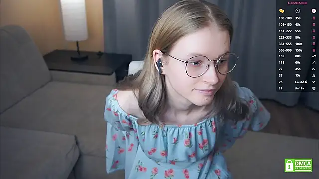 ToyaPletz's cam snapshot