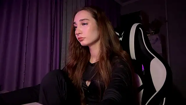 HollyPaw's cam snapshot