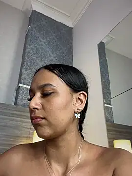 MiilaBlake's cam snapshot