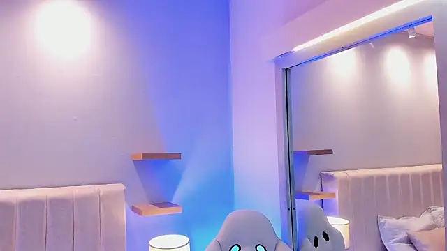 manyaa_'s cam snapshot