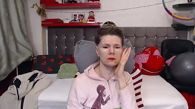 kellyterapy's cam snapshot