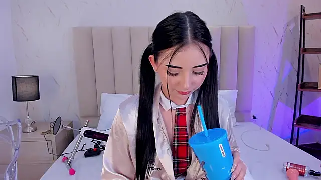 LilithHarperr_'s cam snapshot