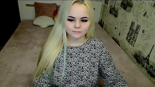 lovely-eyes's cam snapshot