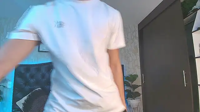 Lander_Cruz live sex cam