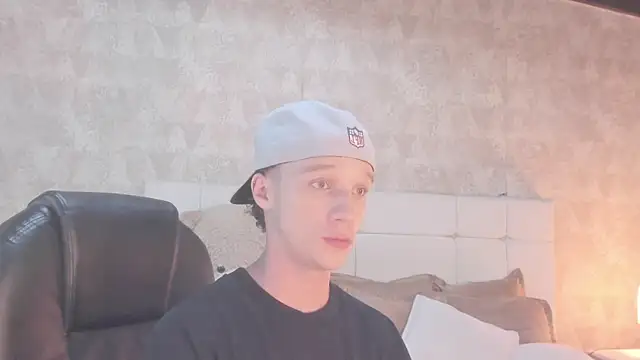 angelcortes's cam snapshot