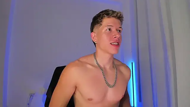 nathan_blake's cam snapshot