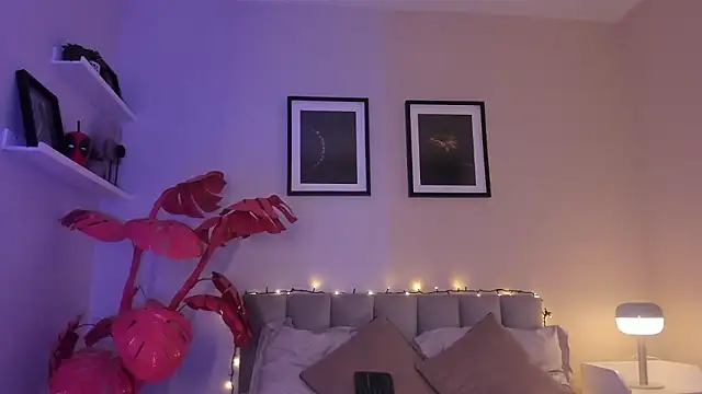 Violetta_Nur's cam snapshot