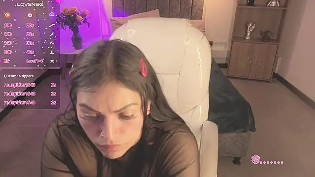 Abigaiil__ds's cam snapshot