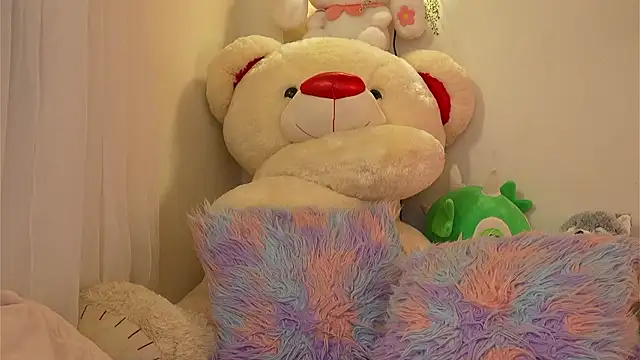 ISA_NIXON's cam snapshot