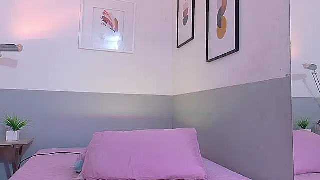 cutepetitee live sex cam