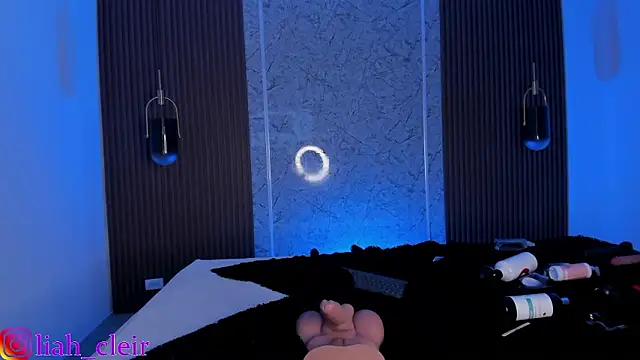 liah_cleir's cam snapshot