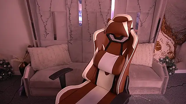 Kittywakee live sex cam