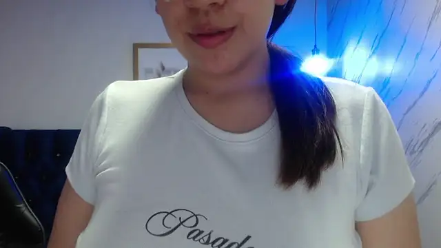 Megan_Hot_v's cam snapshot