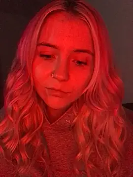 Blondie_Sofia_Essexbabe's cam snapshot