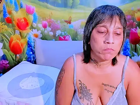 indianroxy live sex cam