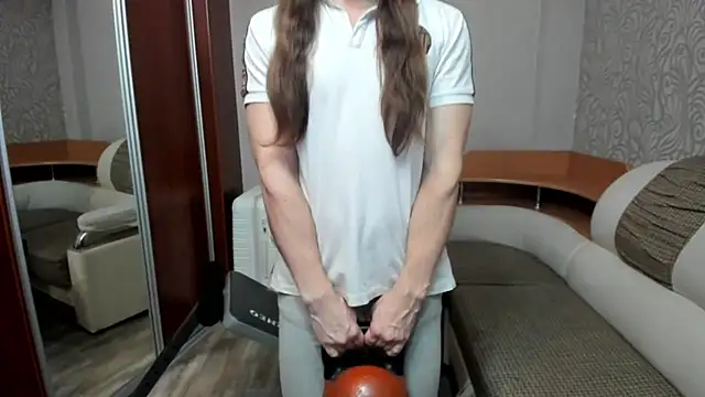 AlansonofDaddy's cam snapshot