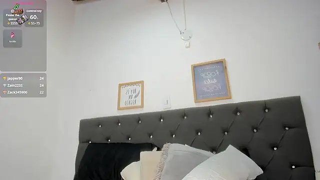 Eva_Forbs10's cam snapshot