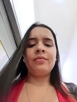 Julieth_hot-69's cam snapshot