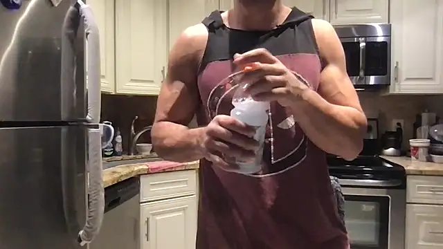 BigGuyMuscle's cam snapshot