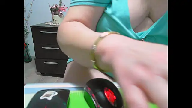 Hyllda's cam snapshot